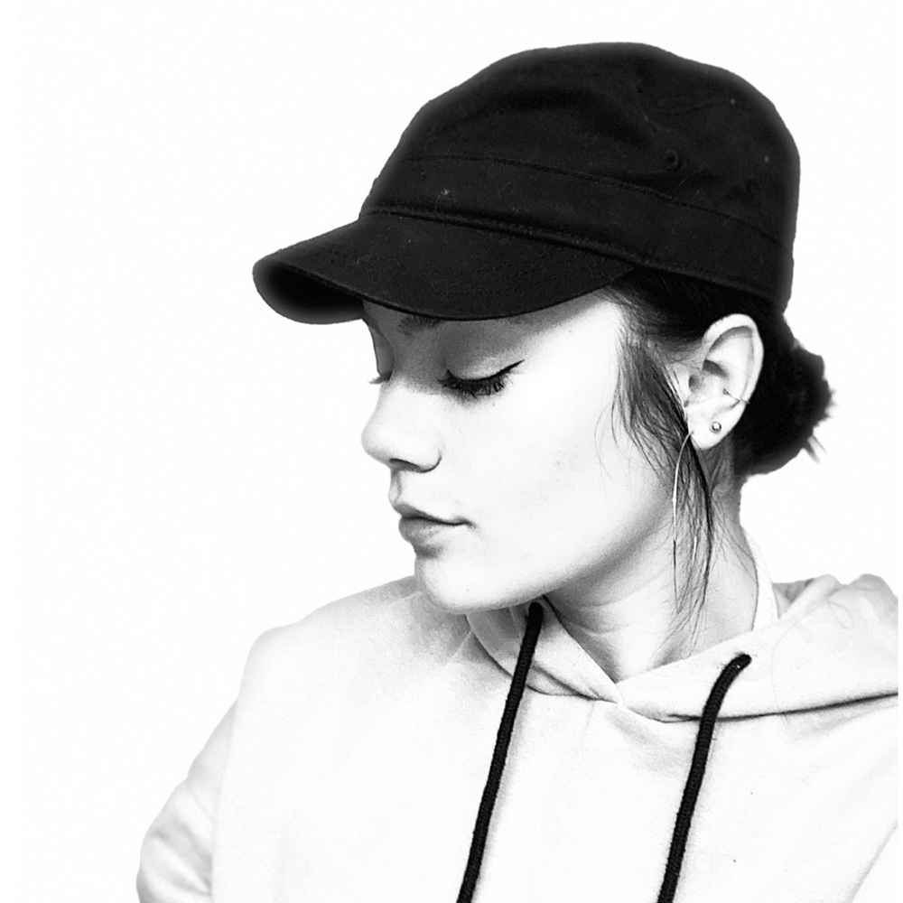 Meet your Posher, Keila